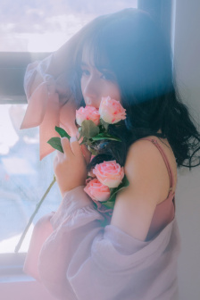 桃花艳降